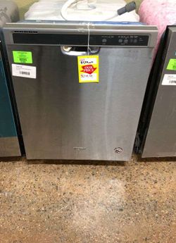 Brand New Whirlpool Dishwasher (Model:WDF520PADM) GQL