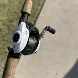 Basspro Bionic Plus Baitcasting Reel And Rod Cheery Wood Hd Cherrywood