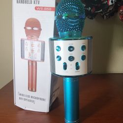 Handheld KTV WS-858 Wireless Microphone HiFi Speaker - Captain's Treasure!"