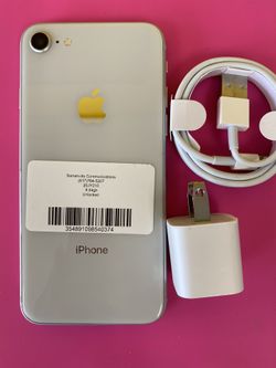Factory unlocked apple iphone 8, store warranty