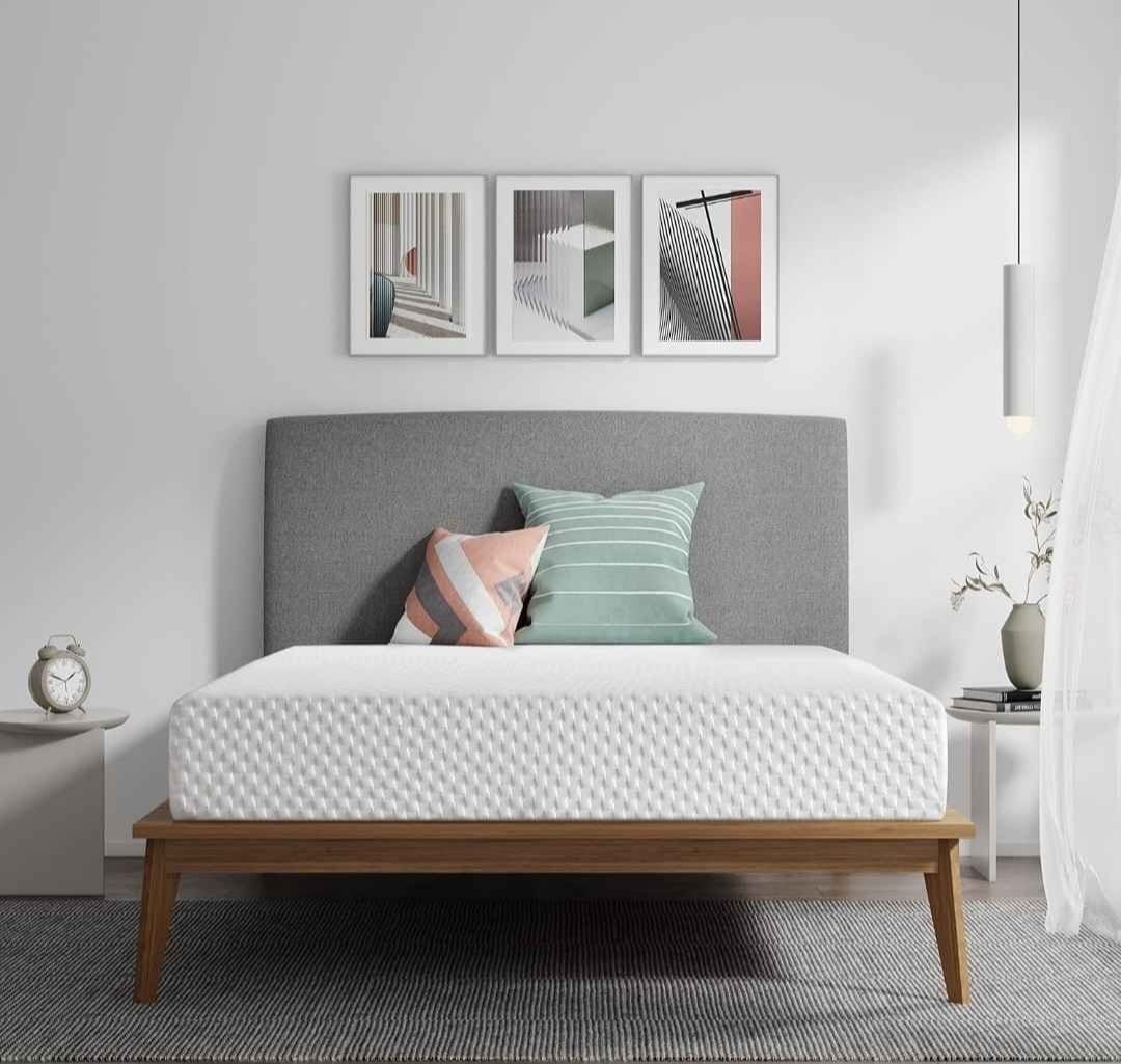 Queen Memory Foam Mattress