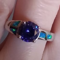 Gorgeous Tanzanite Opal 😍🆕 Size 6 Sterling Silver Ring! 💍