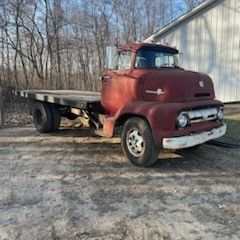 1956 Ford C600 COE Red Vintage Truck 4 speed with electronic split transmission hydraulic lift