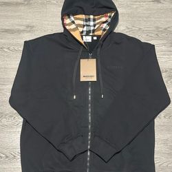 Burberry sweater