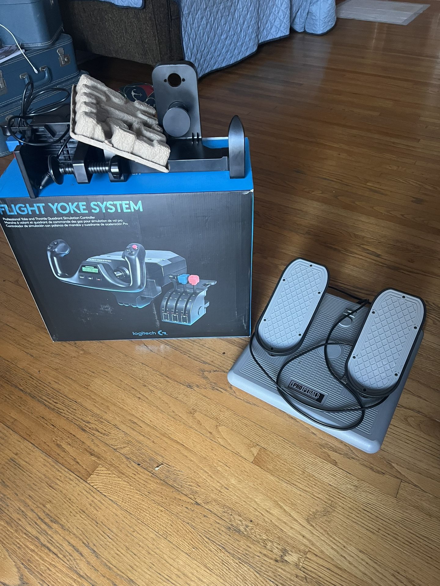 Logitech Flight Yoke System with Rudder Pedals