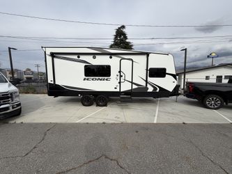 🔥 2024 Eclipse Iconic 2120SBE – Toy Hauler – Financing Available