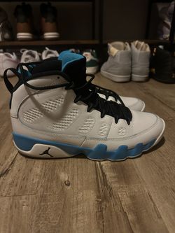Jordan 9 “Powder blue” - Size 10.5
