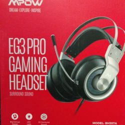 Headset EG3 Pro Gaming Headset  3D Surround Sound & Noise Cancelling Mic, Over-Ear Gaming Headphones...New In Box