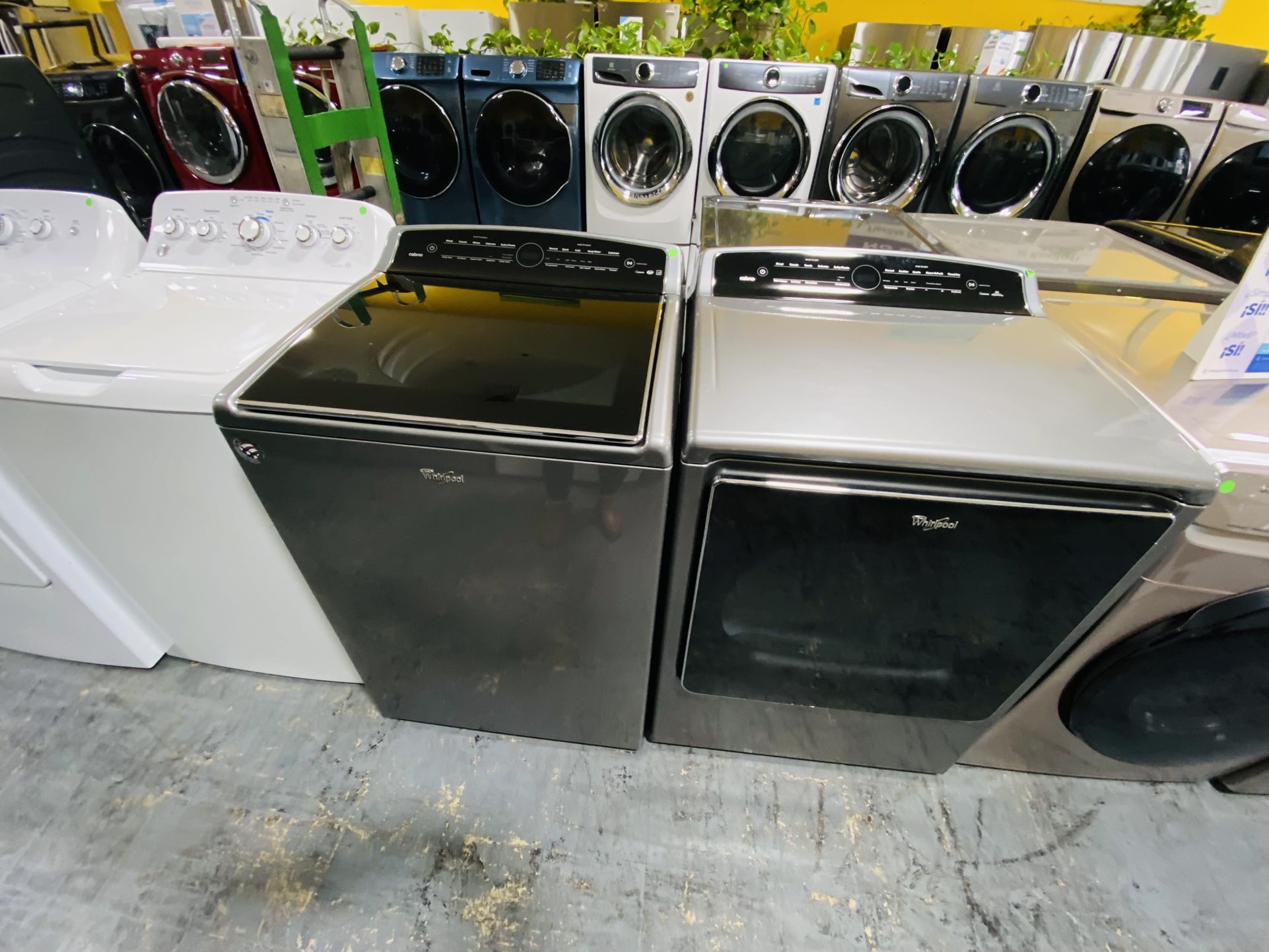 Whirlpool Washer And Dryer 11$ Down Payment 