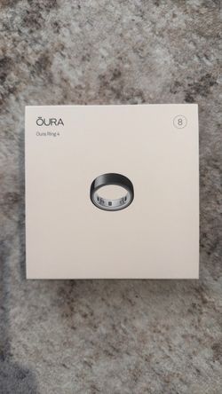 Oura ring 4 size 8 black unopened