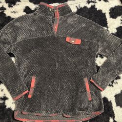 Women’s Simply Southern Pull Over 