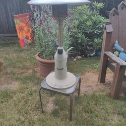 Dyno Glo Table Heater 