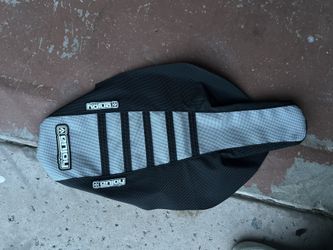 Enjoy mfg seat cover