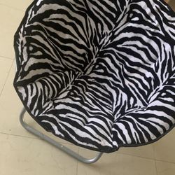 zebra folding chair