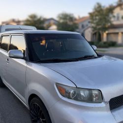 Scion Xb