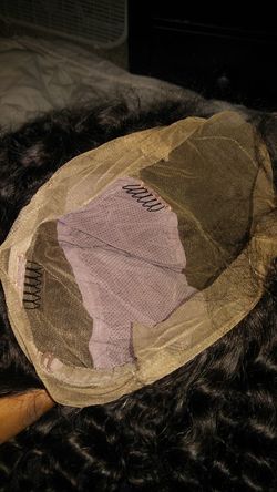 Full lace 16 inch curly wave wig..neva worn