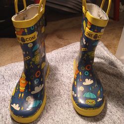 Boys Lone Cone Rubber Rain it's Size 1