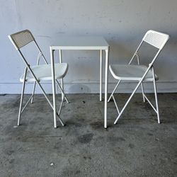 Table And Chairs Set 
