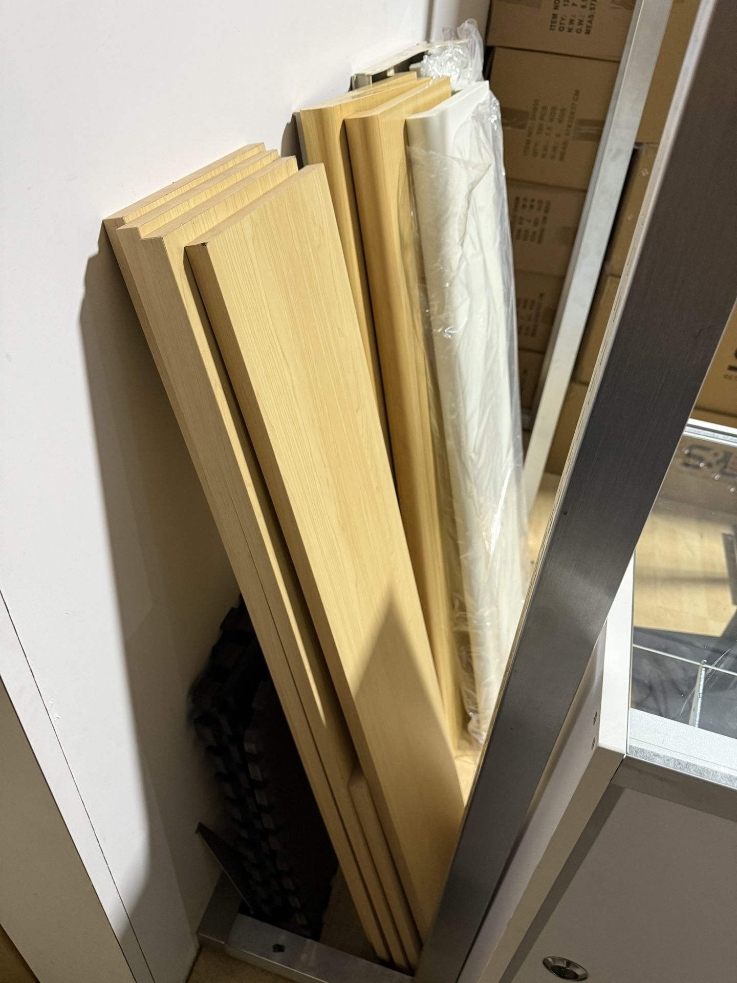 4 Foot Clearance Shelves Clearance