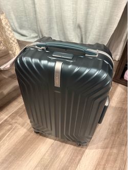 Samsonite Carry on