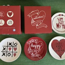 Valentine’s Day Dessert Plates - New