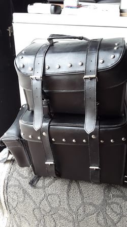 Traveling backpack for a Bike