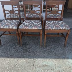 Set of 6 chairs
