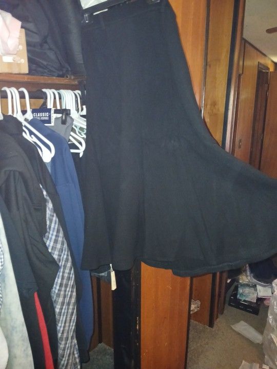 BlacK Skirt. 