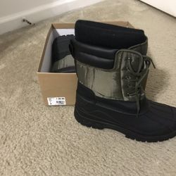Boys Boots New Size 7