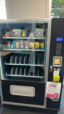 Vending machine fridge