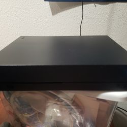 Xbox One X 