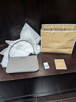Mk mother's day gift brand new
