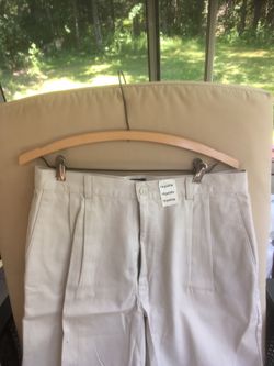 NWT ladies Dockers Khakis