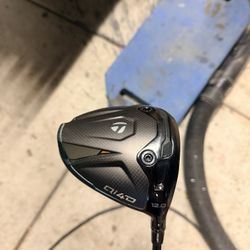 Taylormade Qi4D Driver 