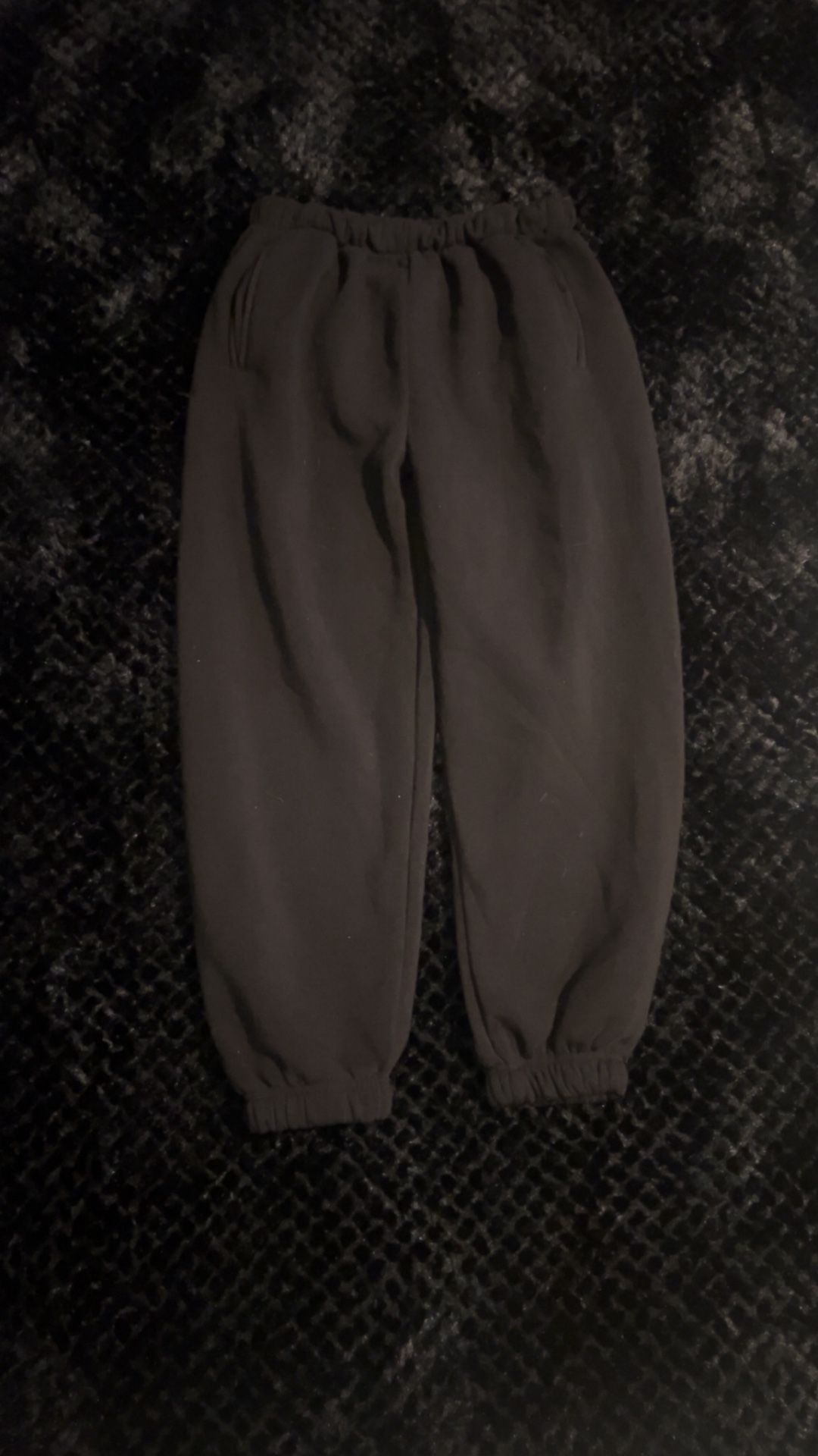 No Boundaries Black Fleece Joggers (Size L 11-13)