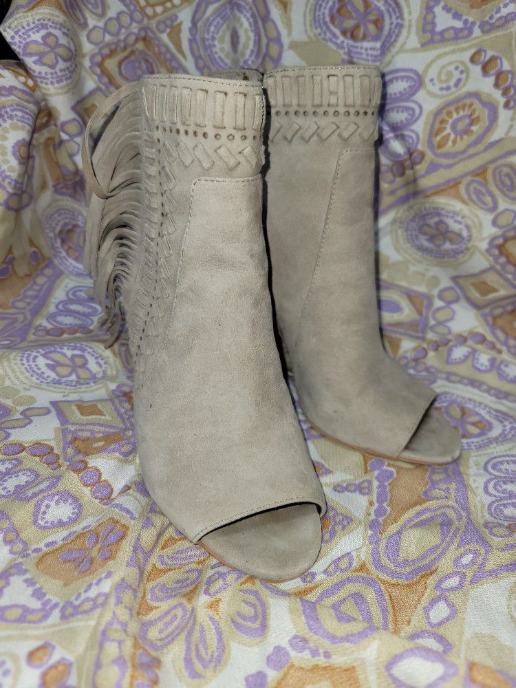 Rebecca Kaminkoff Open Toe Boots Size 7