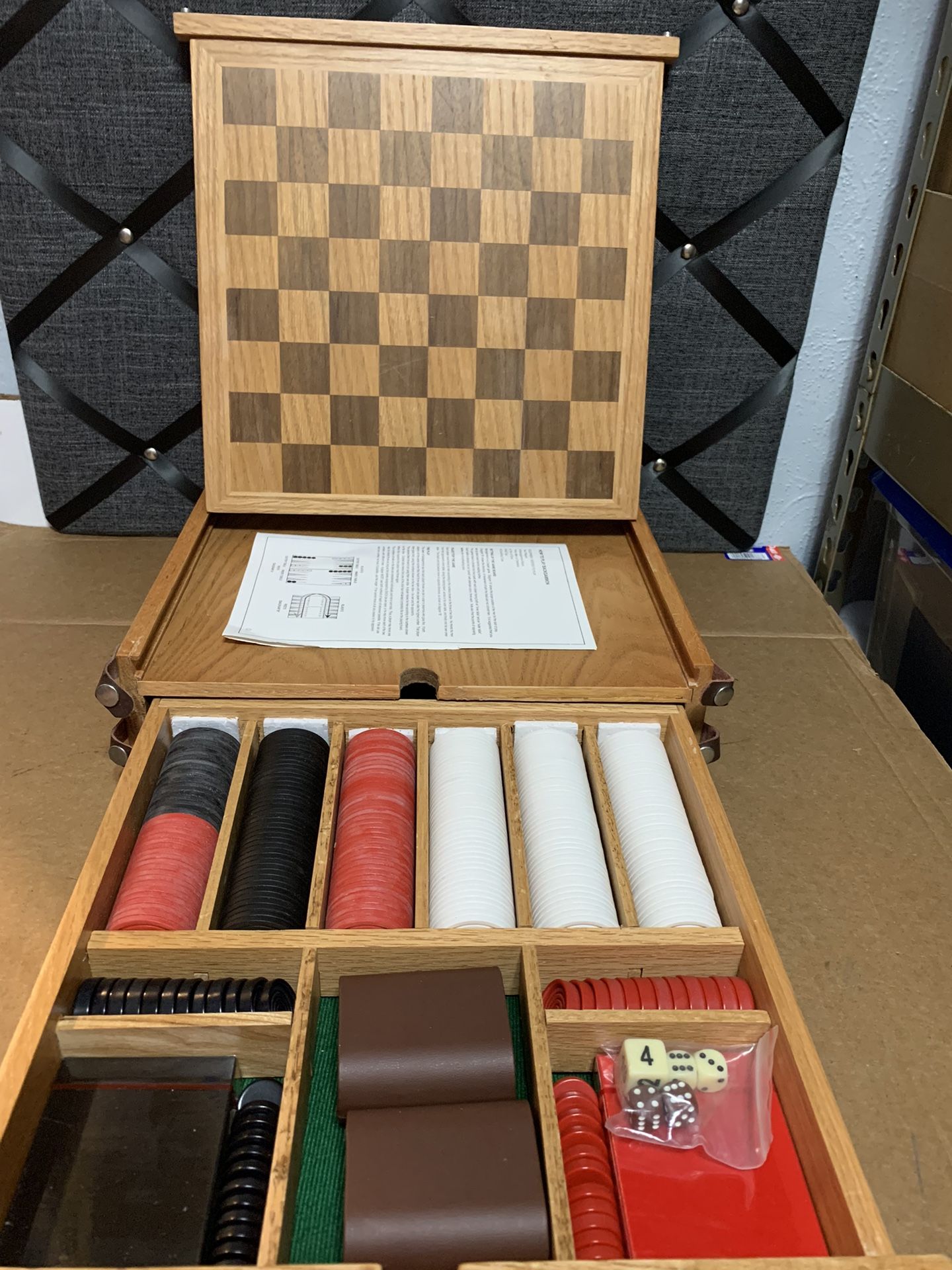 Vintage Marlboro Game Set Backgammon Poker Checkers Board Game Excellent Cond.