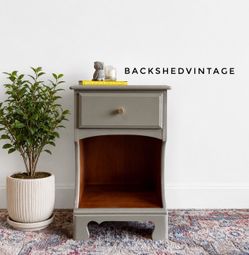End table