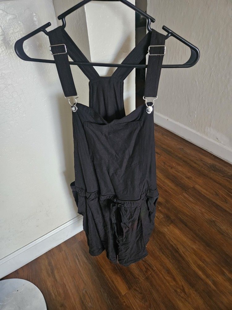 Assorted Clothing. Size Medium.