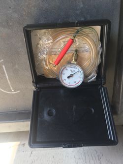 Exhaust pressure gauge