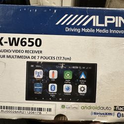 Alpine Double Din Receiver 7”