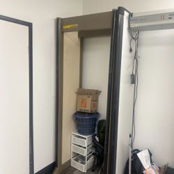 Security Metal Detectors 