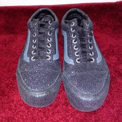 Vans Opening Ceremony Glitter OG Old Skool LX Sneakers size: male: 8.5/female: 10

Gently used in good condition from smoke and pet free home 