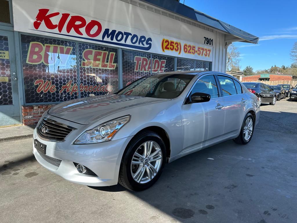 2011 INFINITI G25