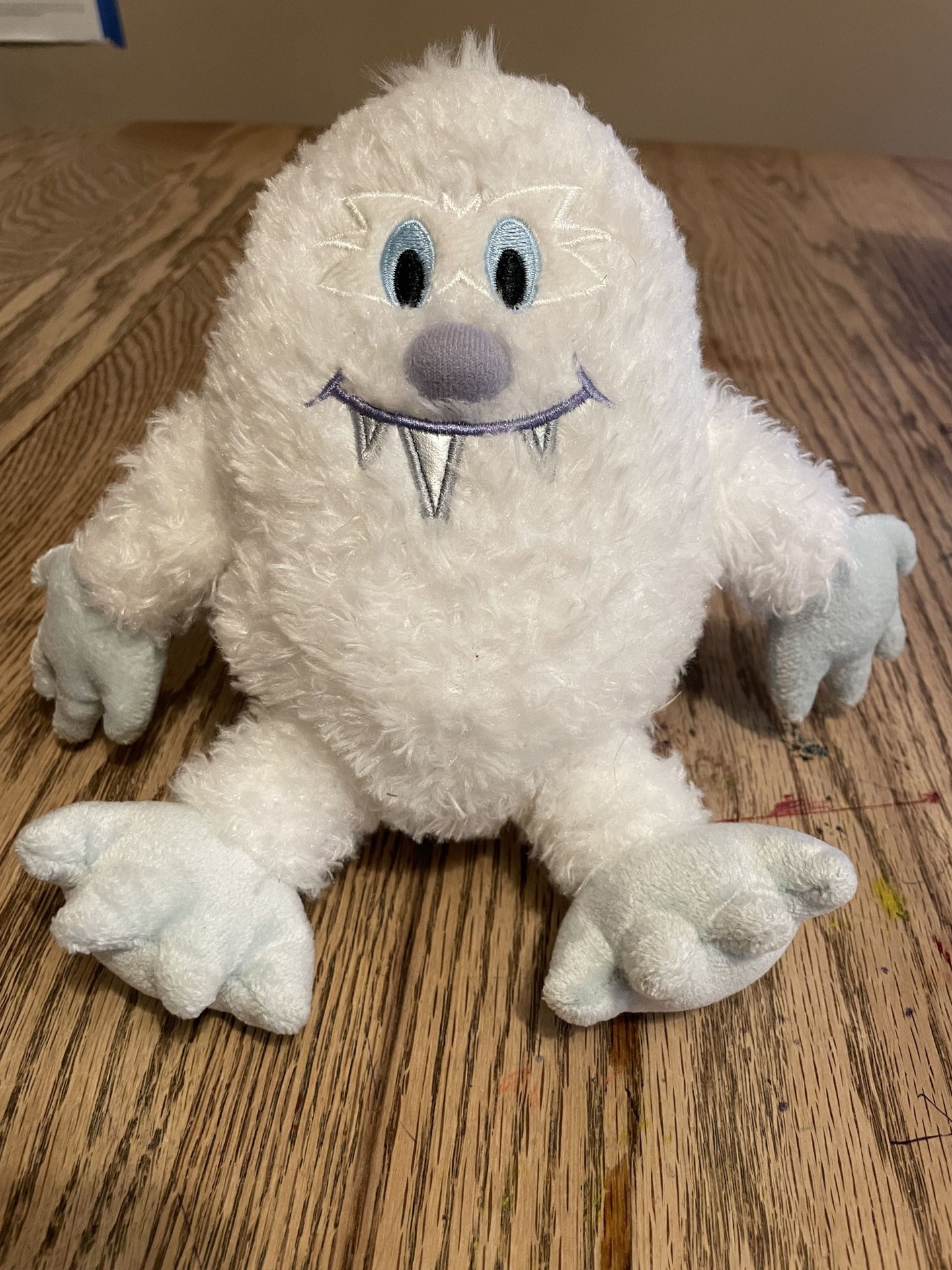 Disney Parks Authentic Baby Yeti Mini Bean Bag Snow Monster