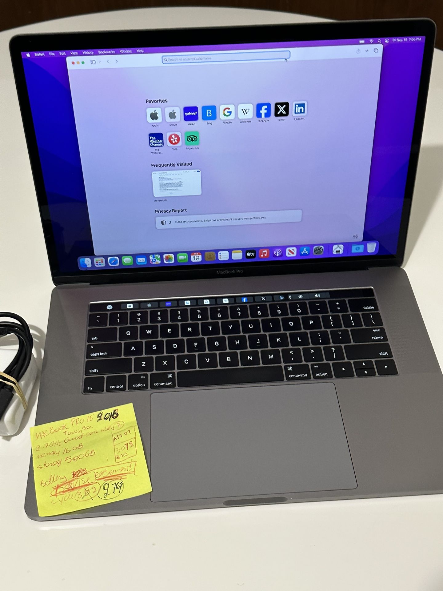 Apple MacBook Pro 15" 2016 Touch Bar i7 16GB, 500GB