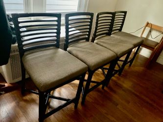 William Sonoma Rattan Counter Bar stools