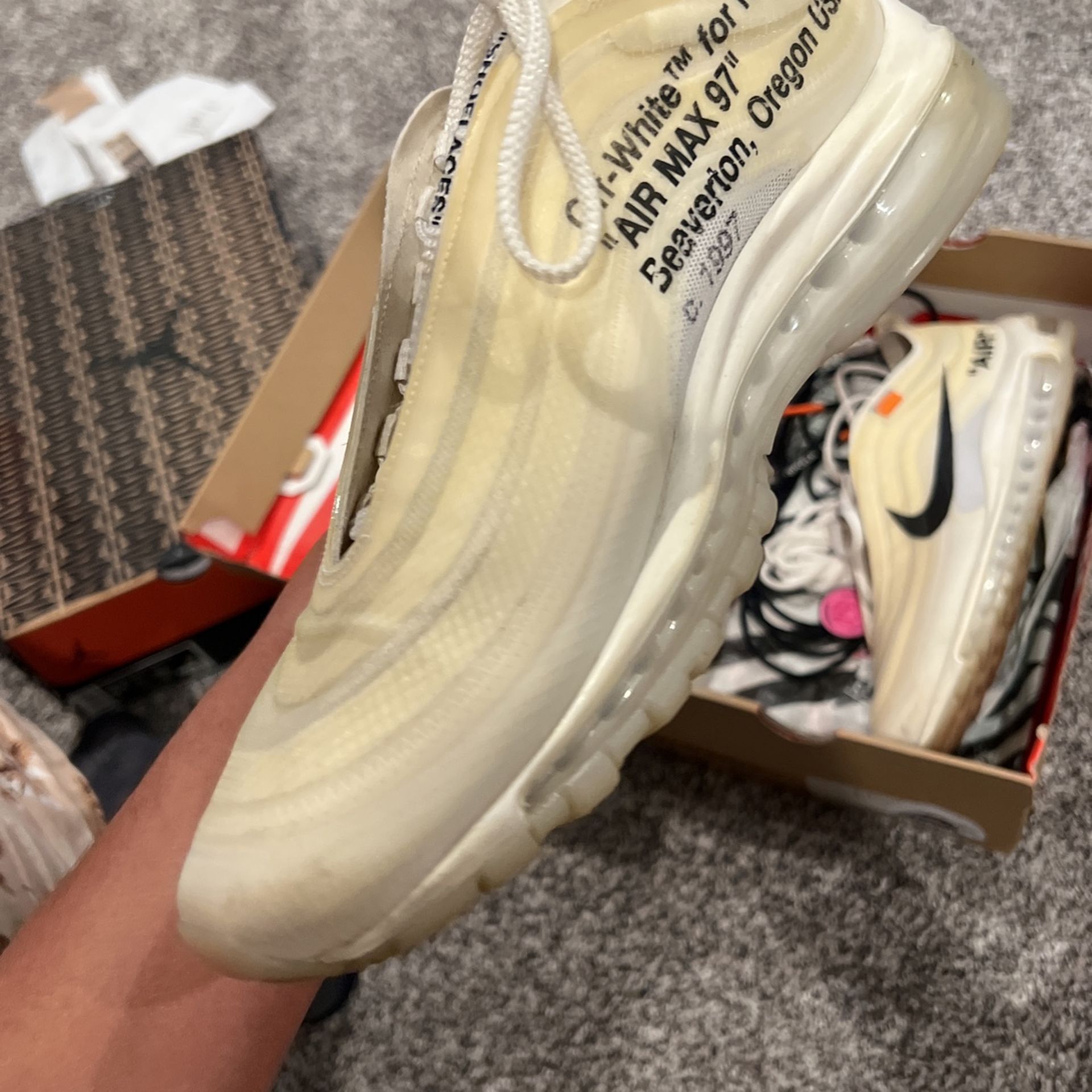 Nike air max 97 off white resell 2025