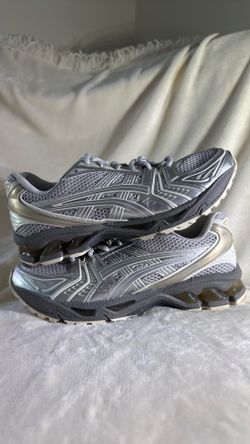 🔥 ASICS GEL KAYANO 14– 7 US Size– 100% Authentic 🔥