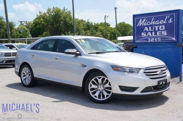 2018 Ford Taurus